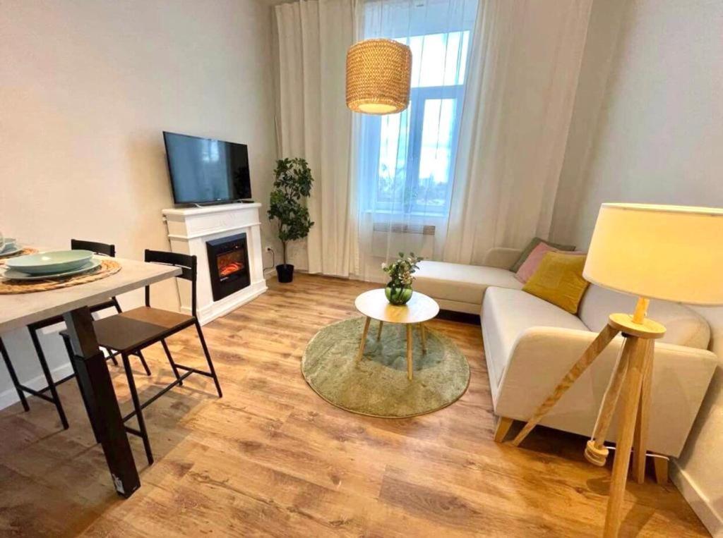 Vinohrady Apartment *